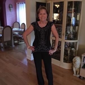 Meet your Posher, Sis